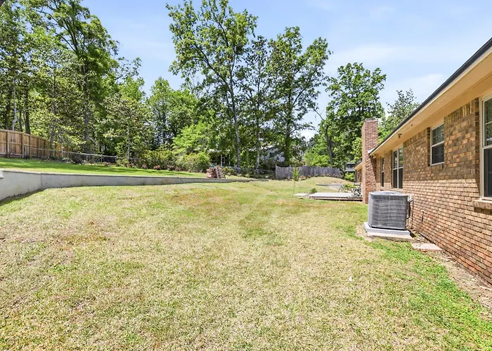 Spacious Killearn Retreat 4br Prime Location Сasa de vacaciones Tallahassee