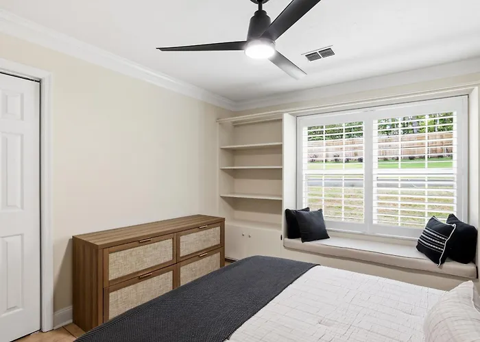 Spacious Killearn Retreat 4br Prime Location Сasa de vacaciones *
